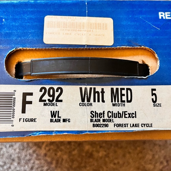 Riedell Model 292 Womens Figure Skates - Size 5, Medium Width - Picture 9 of 9